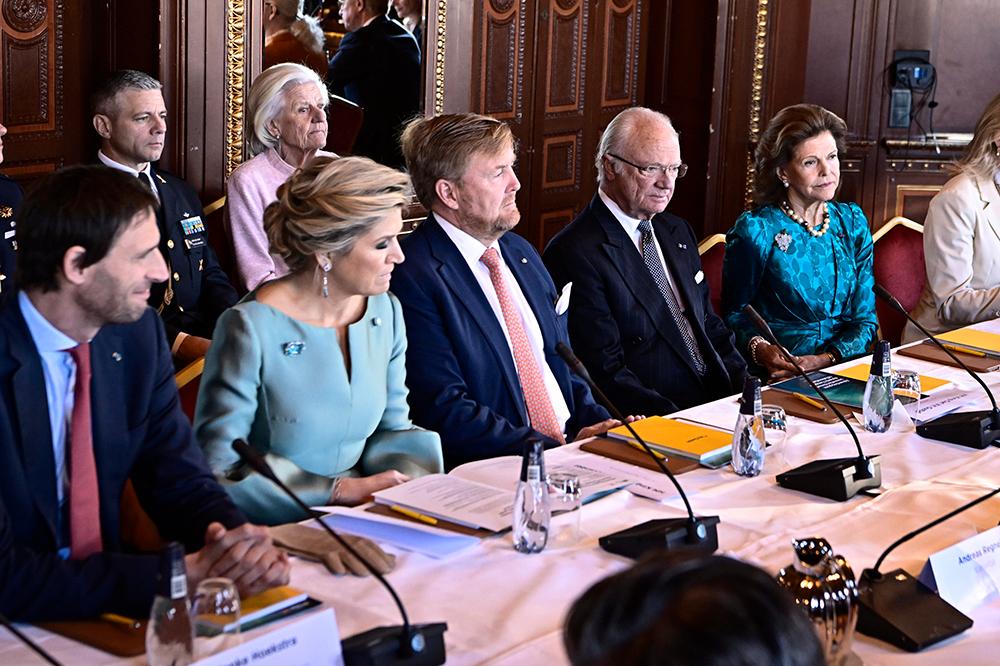 Svenska och Holländska kungaparet brinner båda för klimat- och hållbarhetsfrågor. De deltog i ett samtal om hur Europa ska klara sig ur de många kriser vi står inför. 