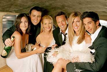 Från vänster: Courtney Cox (Monica), Matt LeBlanc (Joey), Lisa Kudrow (Phoebe), Matthew Perry (Chandler, Jennifer Aniston (Rachel) och David Schwimmer (Ross).