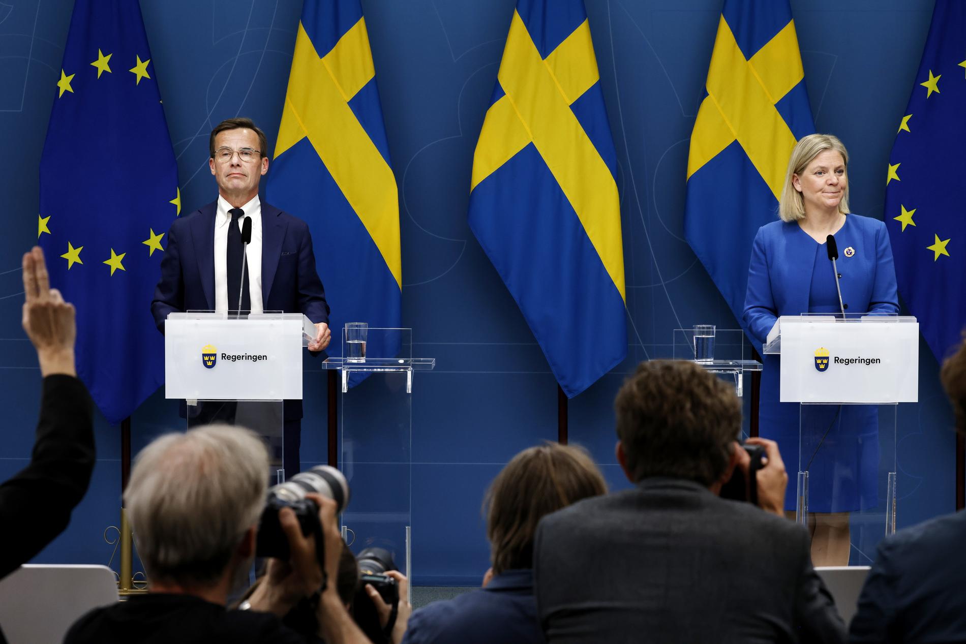 Moderatledaren Ulf Kristersson och statsminister Magdalena Andersson ger besked om Nato.