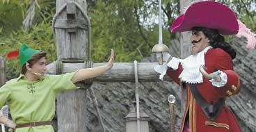 Peter Pan sätter P för Kapten Krook, eller är det Jay Leno?