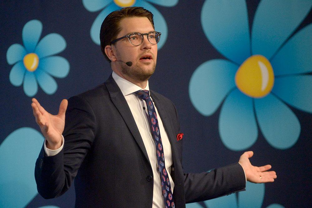 Jimmie Åkesson vill att  SD:s trovärdighet ska öka hos fler och att partiet måste bredda sig.