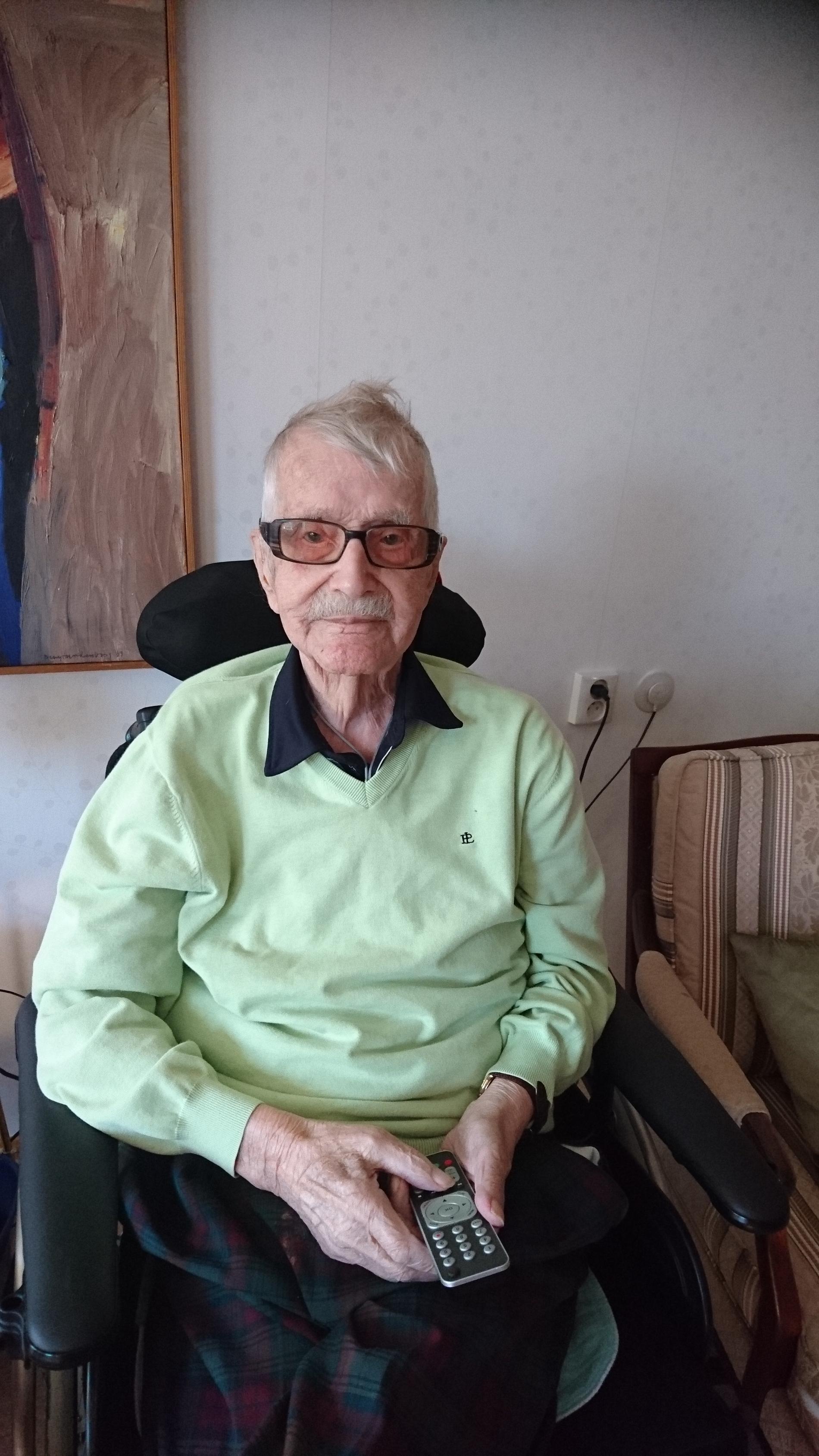 Carl Mattson i Strömstad utsågs till Sveriges äldsta man för drygt en vecka sedan. På onsdagskvällen dog han 111 år gammal.