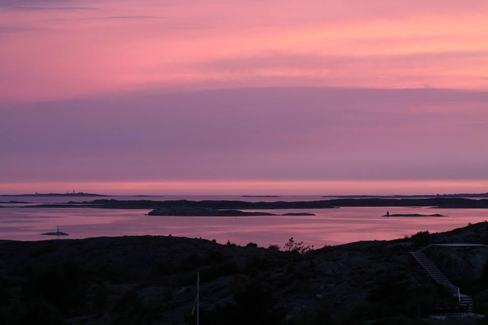 Solnedgång i Mollösund, Bohuslän.