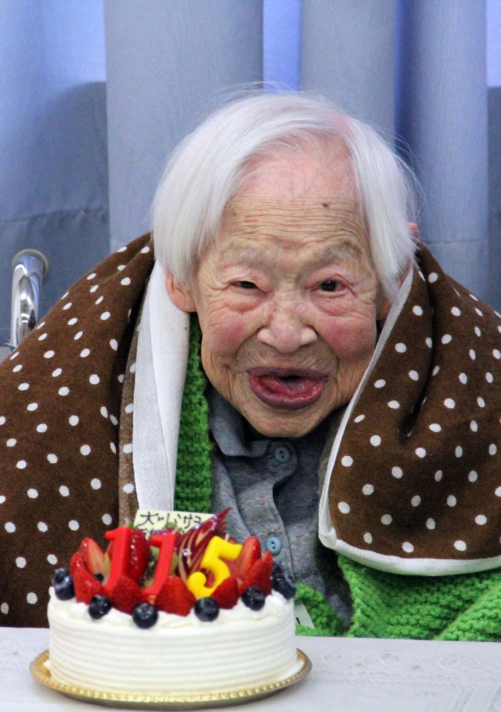 Världens äldsta kvinna,  Misao Okawa från Japan.
