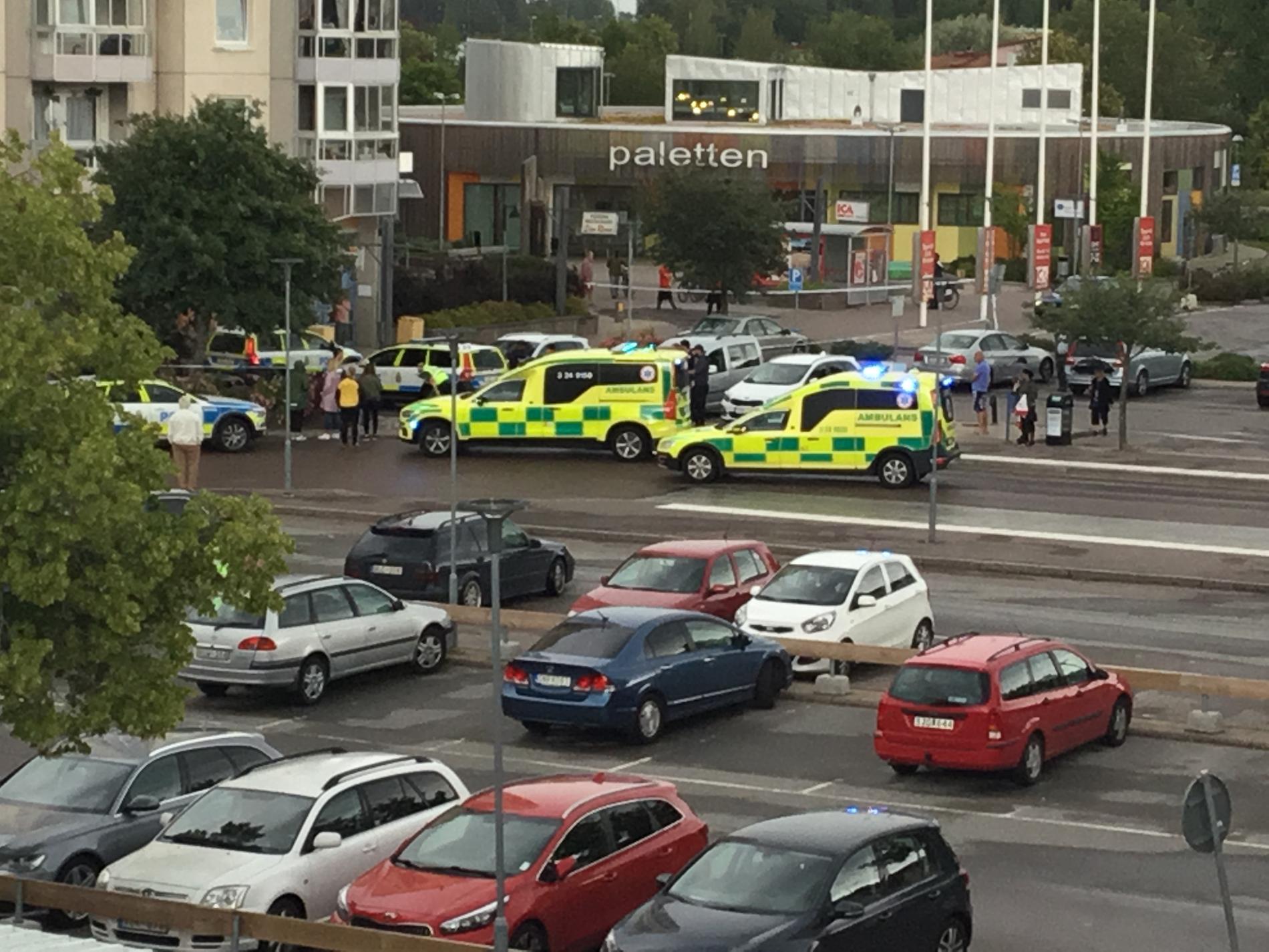 Polisinsats i Vallby i Västerås.
