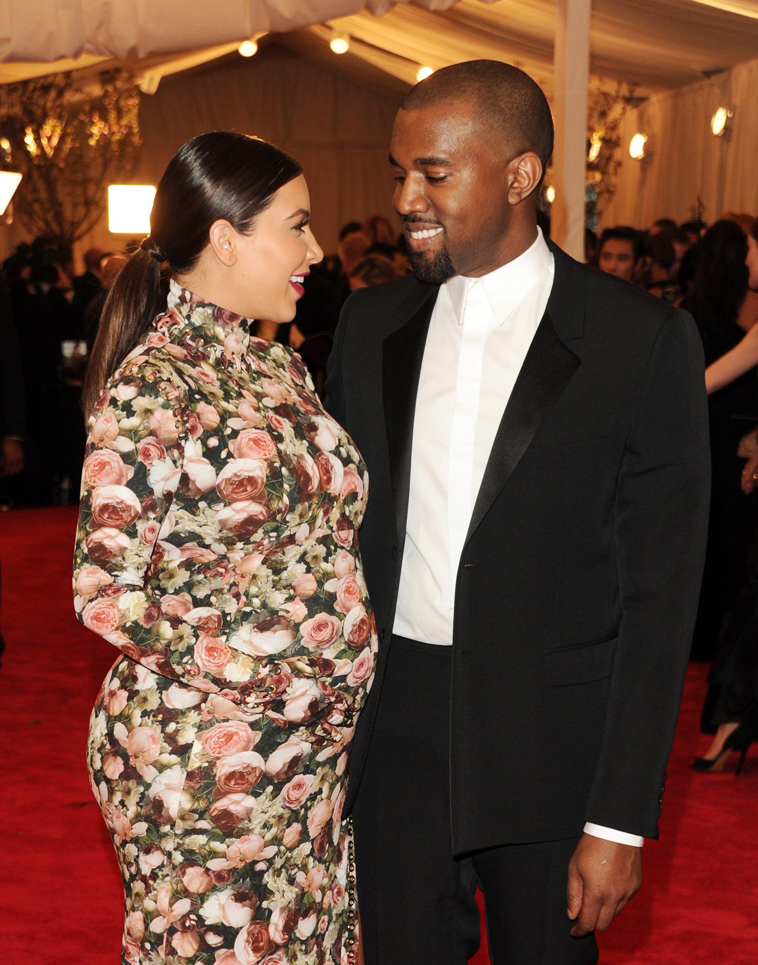 Kim och Kanye under första graviditeten.
