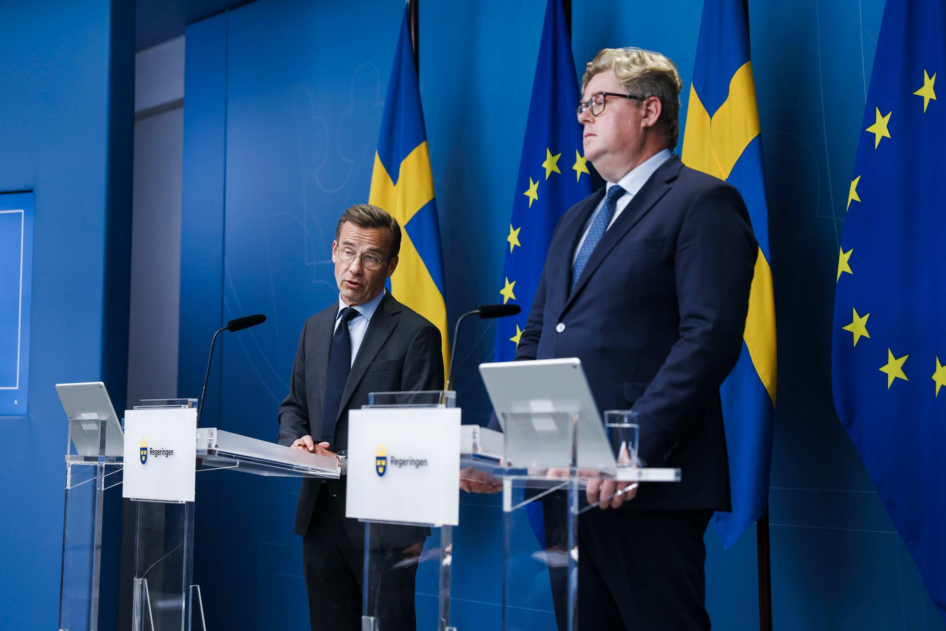 Ulf Kristersson (M) och justitieminister Gunnar Strömmer (M) under en pressträff om det säkerhetspolitiska läget i augusti.