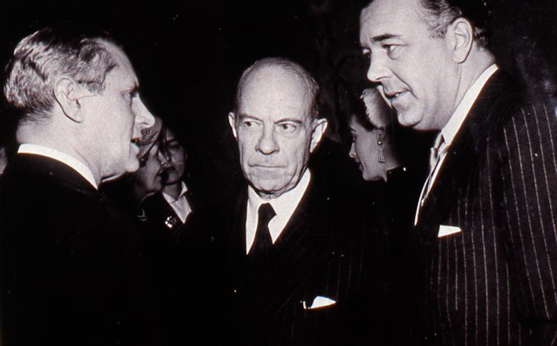 Prins Bertil (t h) under invigningen och 25-årsjubileumet 1949. Foto: Ford