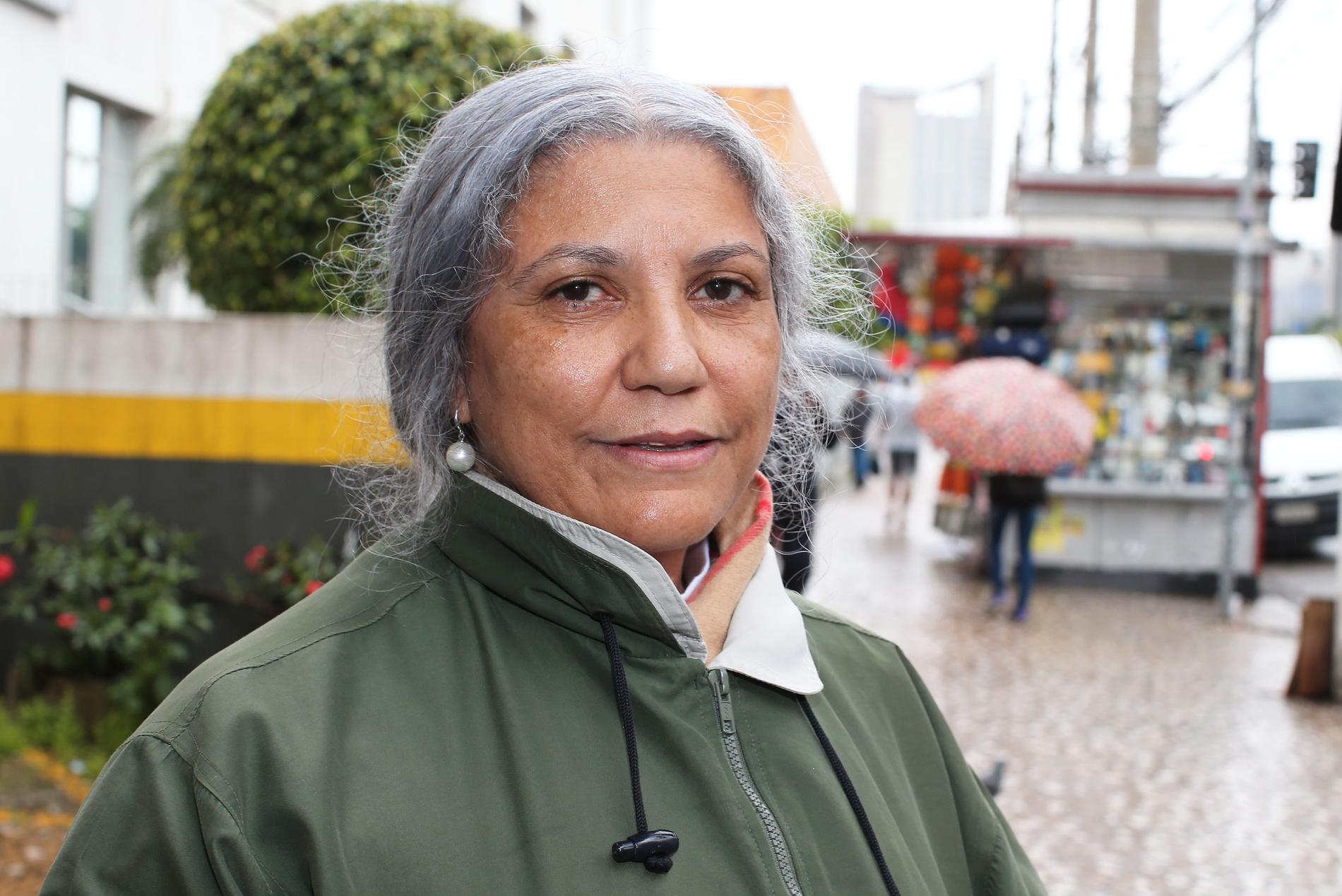Sylia Virgilio, 59, ska lägga sin röst på presidenten.