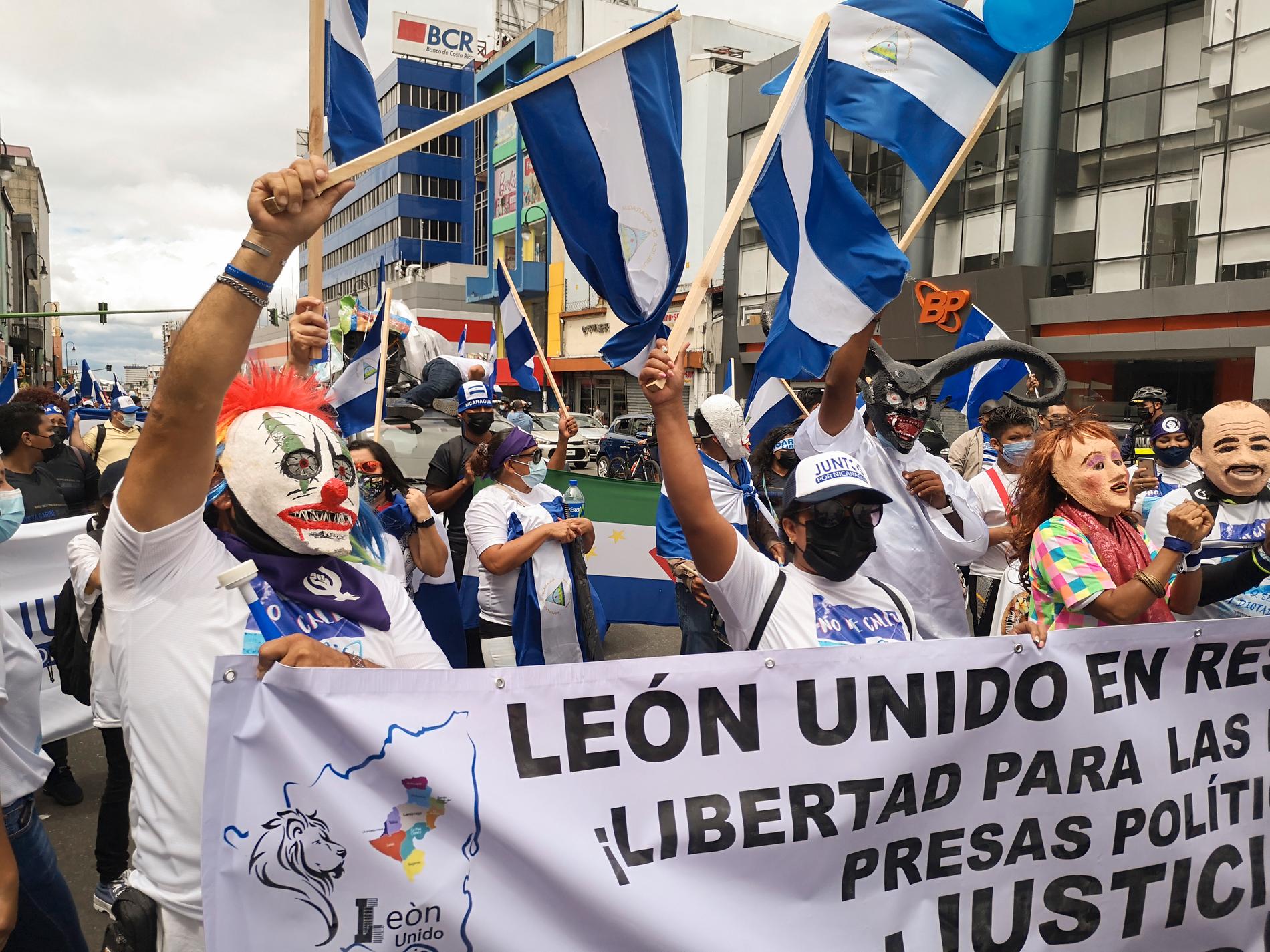 Protester mot president Daniel Ortega i november i fjol. Arkivbild.
