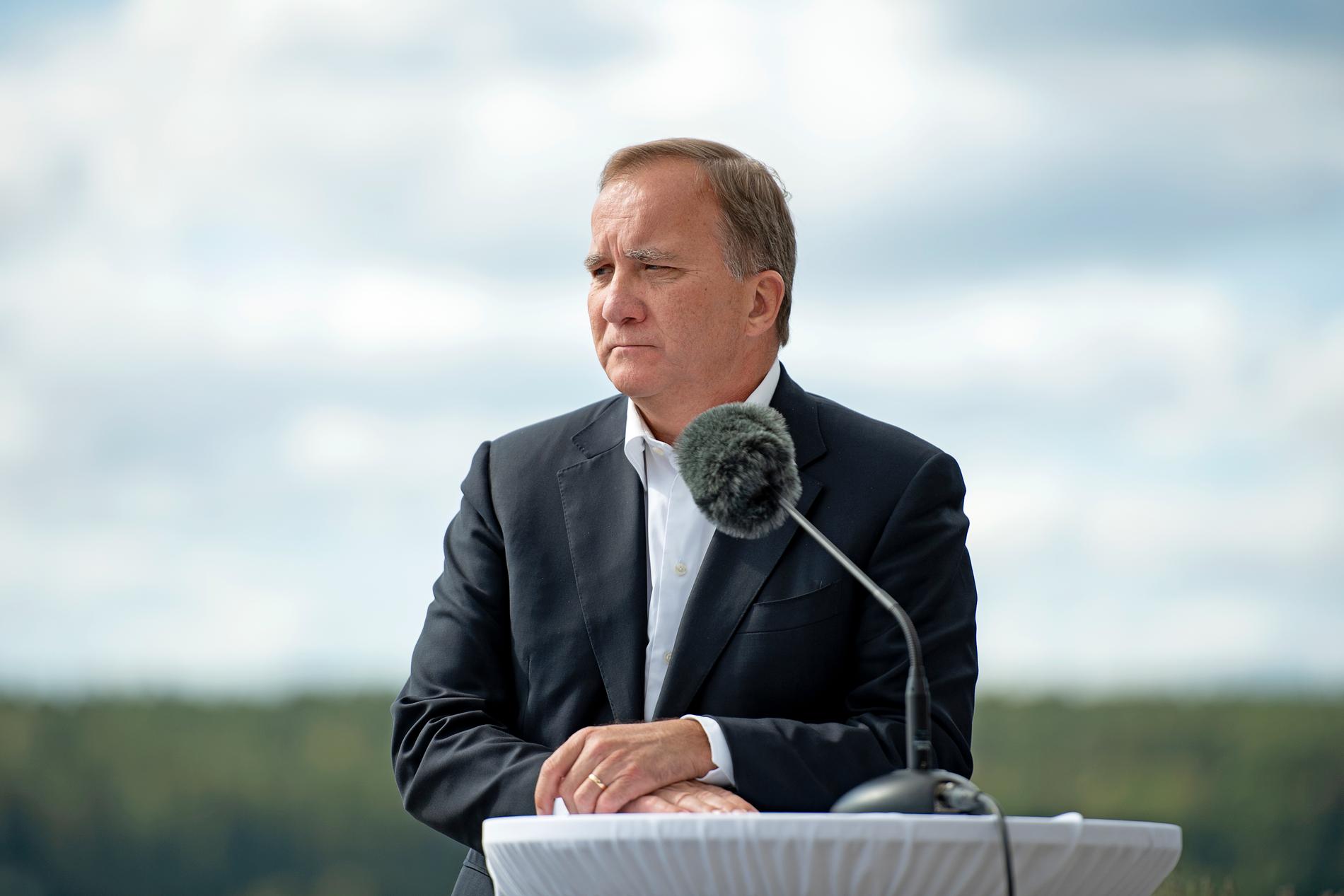 Stefan Löfven meddelar att han avgår som statsminister och partiledare under sitt sommartal på Runö gård i Österåker den 23 augusti 2021.