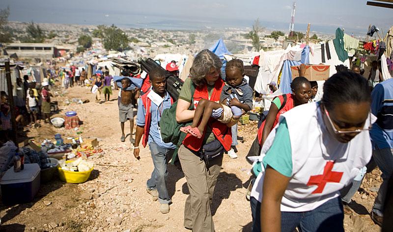 Röda korset är på plats i Port-au-Prince.