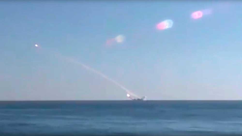 Kryssningsrobotar av modell ”Kalibr” avfyrades från den nedsänkta ubåten Rostov-on-Don, stationerad i Medelhavet.
