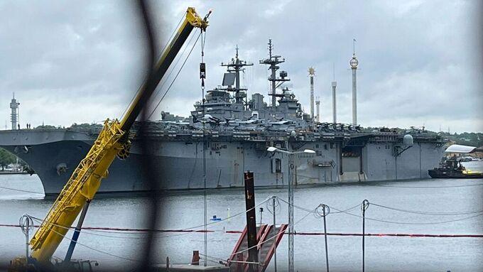 USS Kearsage byggdes i Mississippi i USA i början på 90 talet.
