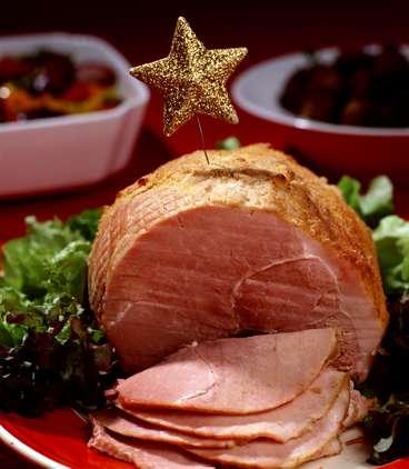 Rena smalmaten Julskinka kan du vräka i dig med gott samvete i jul - men hoppa över glöggen och potatisen.
