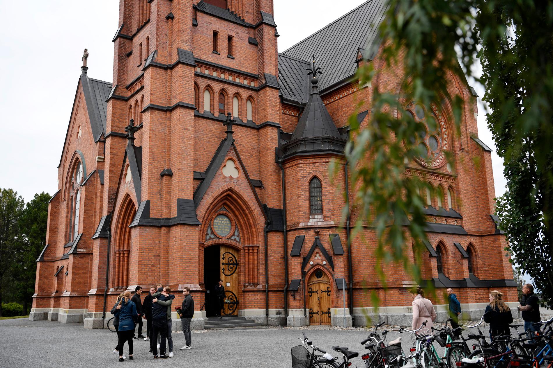 Umeå stads kyrka, där minnesstunden hölls. 