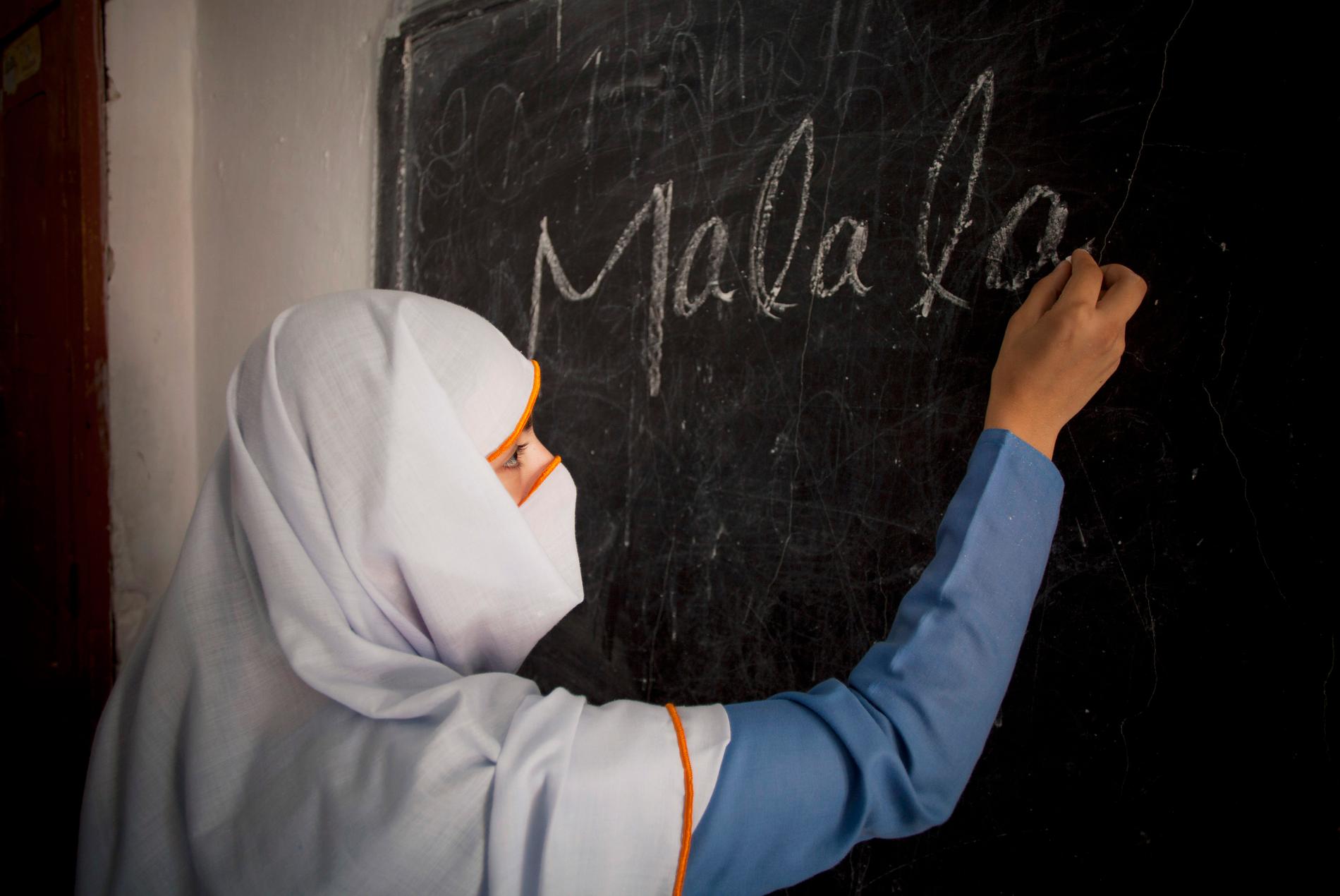 Malala har blivit en förebild bland flickor i skolor över hela världen.