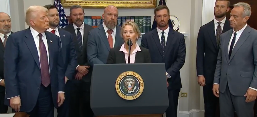 Annika Sörenstam på presskonferensen.