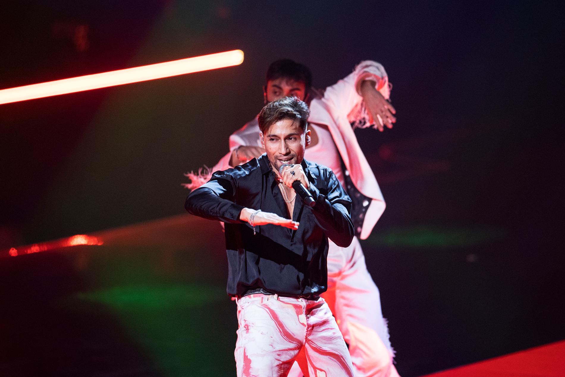 Alvaro Estrella i Melodifestivalen 2021.