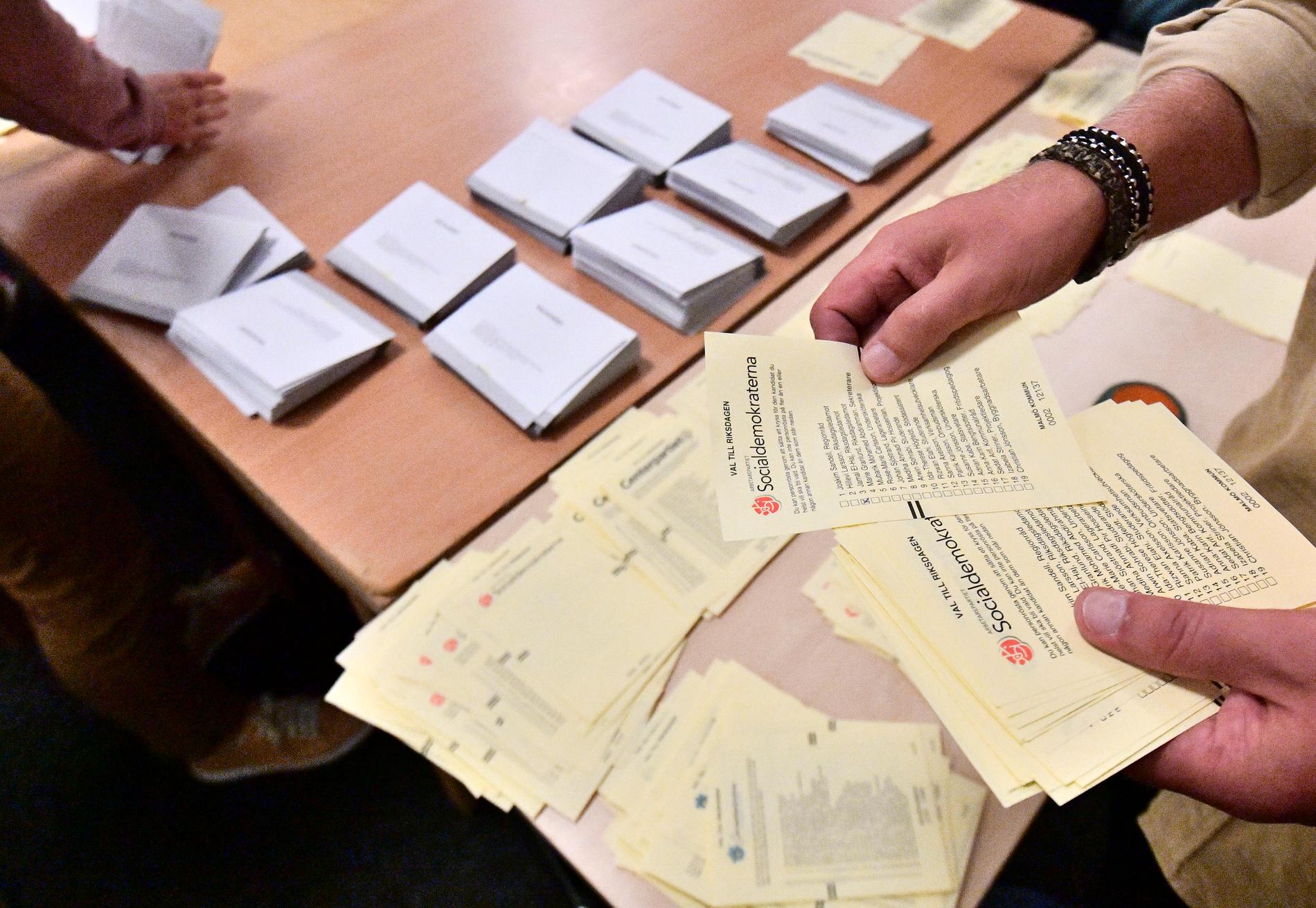 Två valdistrikt i Stockholm har ännu inte rapporterat in resultaten i riksdagsvalet. Arkivbild.