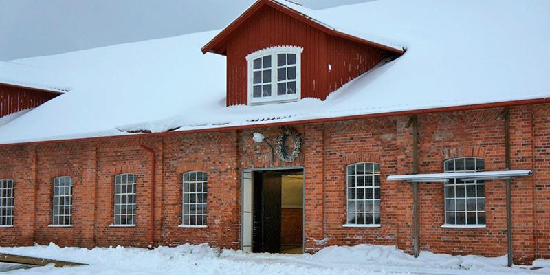 Från och med årsskiftet tar Svante Ericsson och Agnes Larsson över Hans-Owe Sundbergs anläggning Nygård. 