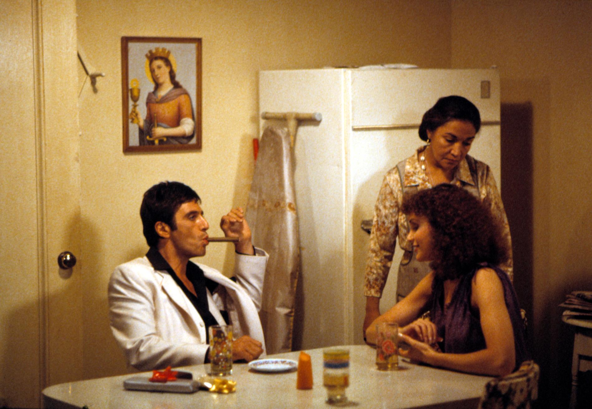 Al Pacino, Miriam Colon och Mary Elizabeth Mastrantonio i ”Scarface”.
