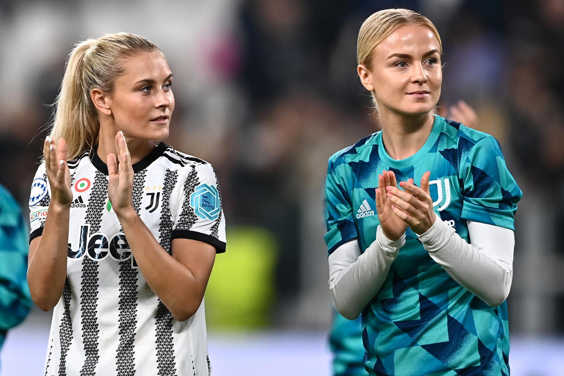 Amanda Nildén (till vänster) i Juventus-tröjan. 