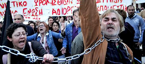 Protester mot EU i centrala Aten.