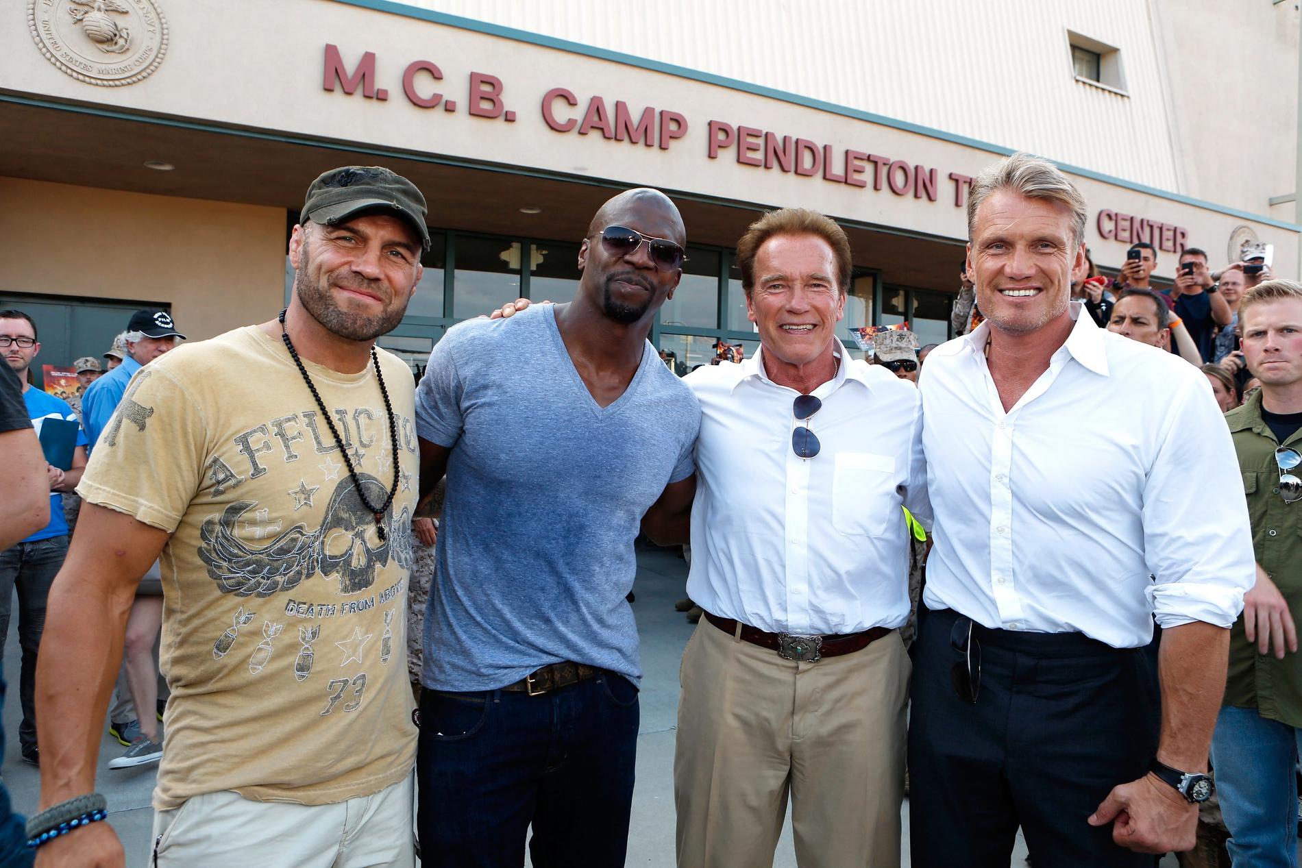 Tillsammans med Randy Couture, Terry Crews och Arnold Schwarzenegger från ”The Expendables 2”.