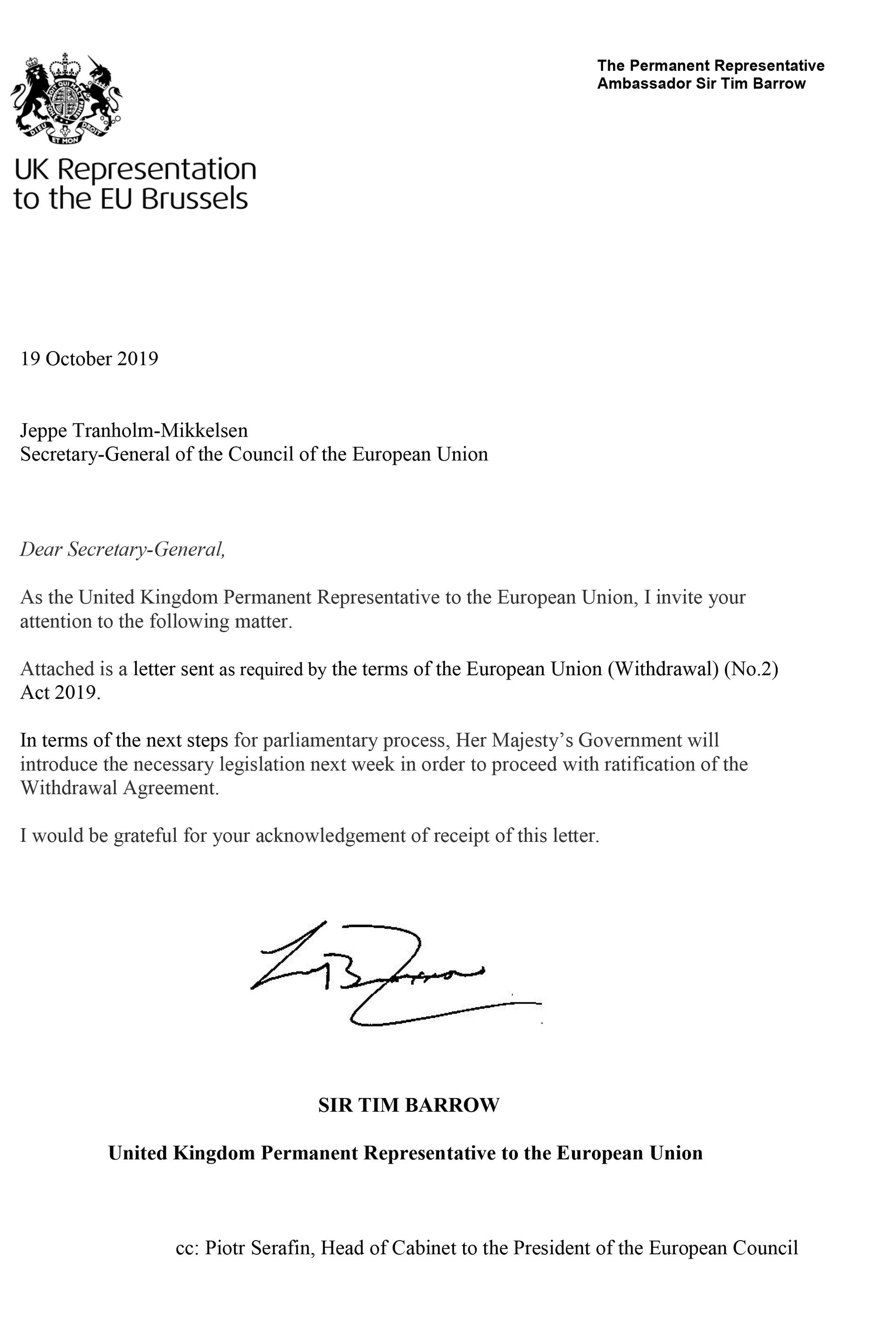 Boris Johnson skickade tre brev till EU.