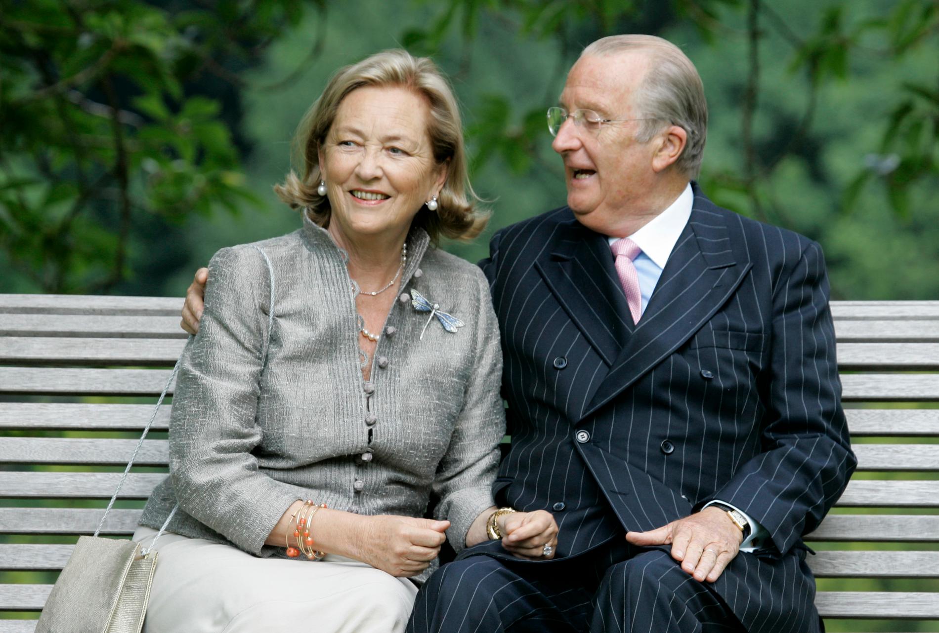 Kung Albert II, här med drottning Paola, i en bild från 2008.