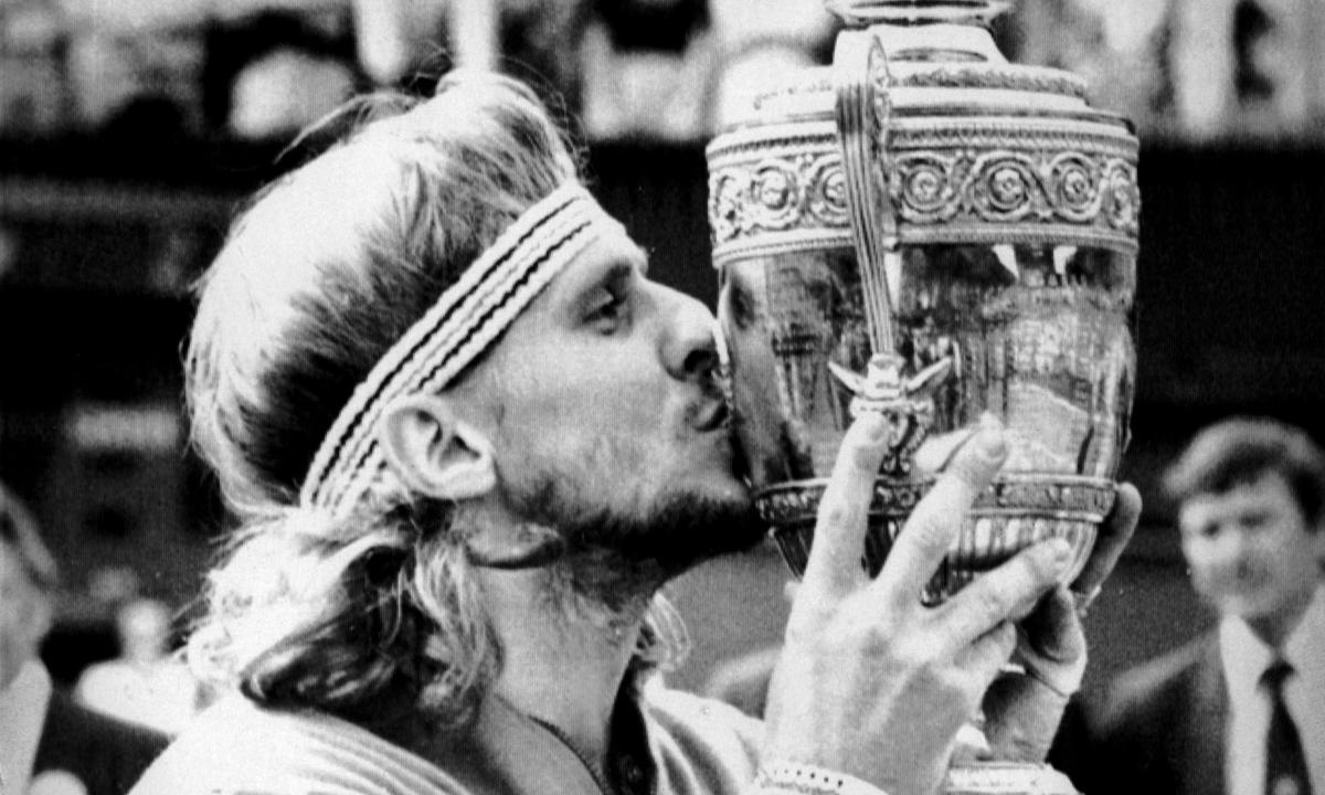 Borg ger bucklan ännu en kyss – detta efter sin fjärde Wimbledontitel 1979.
