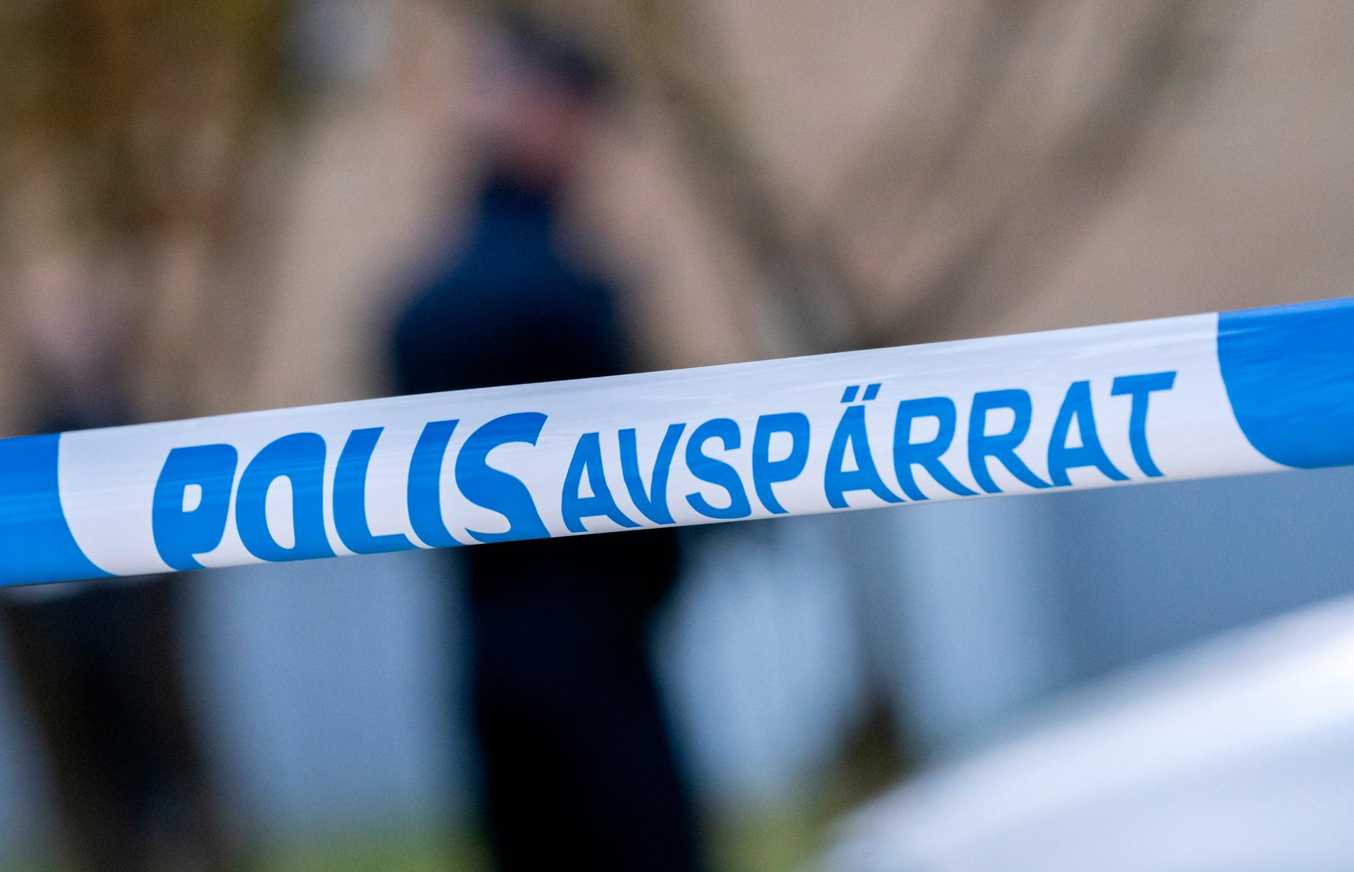 Polisen har spärrat av en bostad i västra Göteborg, sedan en man misstänks ha blivit mördad. Arkivbild.