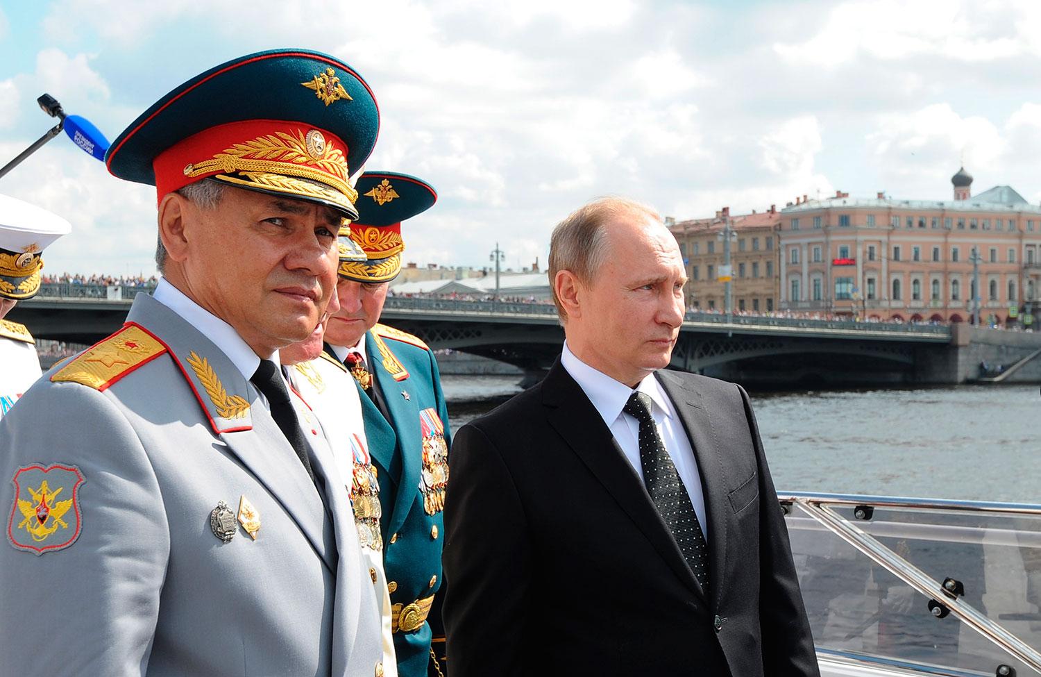 Rysslands försvarsminister Sergej Sjojgu  och president Vladimir Putin.