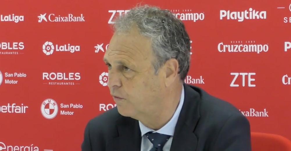 Sevillas tränare Joaquin Caparros meddelade på presskonferensen i går att han drabbats av Leukemi 