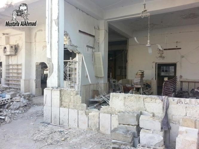 En moské i Jisr al-Shughour, som träffades av bomber den 1 oktober.