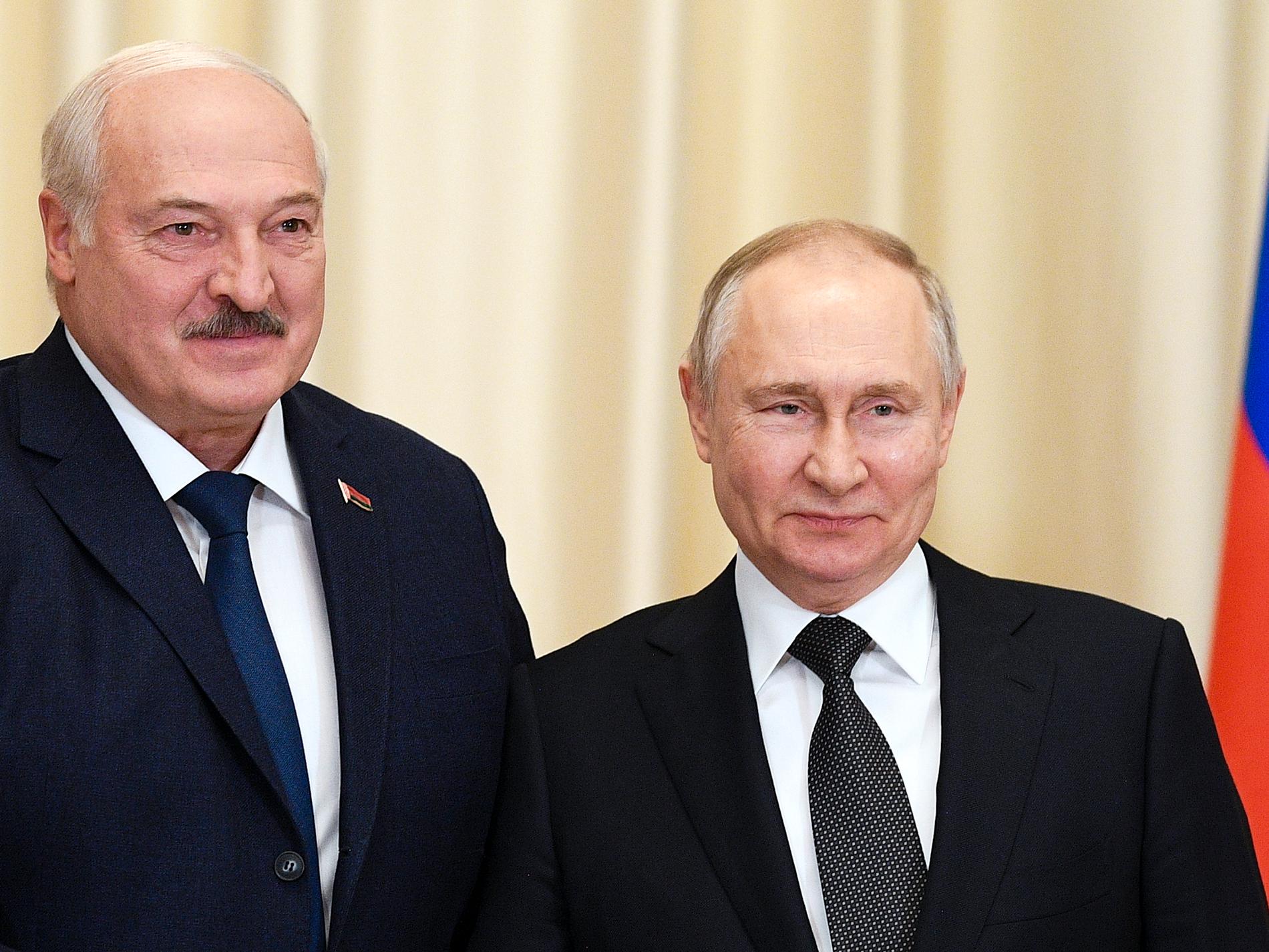 Lukasjenko besöker Kina