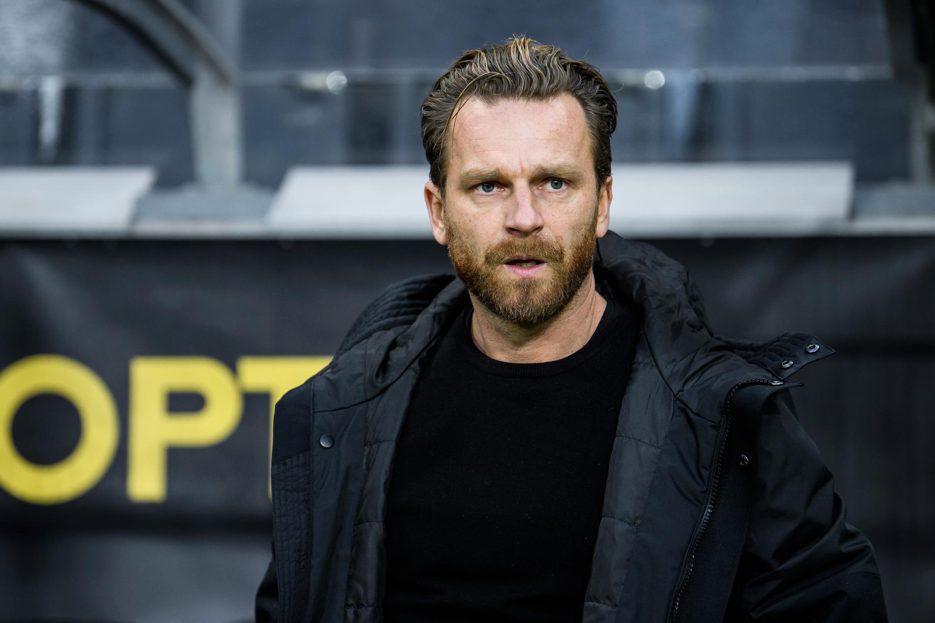 Bartosz Grzelak förlänger sitt kontrakt med AIK.