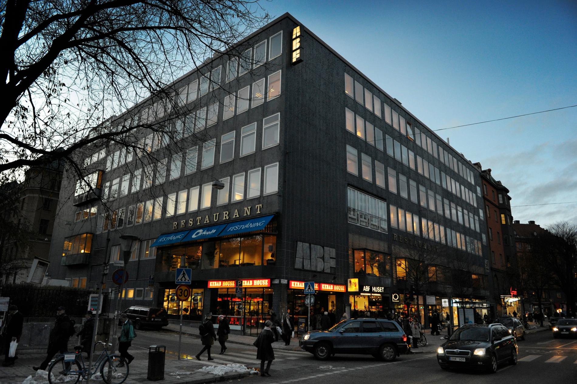 Här ska museet ligga! ABF-huset på Sveavägen i Stockholm