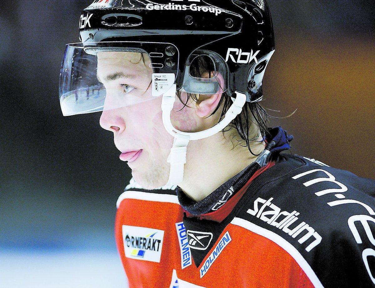 massproducerar talanger Victor Hedman är bara en av de svenskar som tippas gå högt i NHL-draften. ”Ishockeyförbundet ska ha en eloge”, säger Detroits scout Håkan Andersson.