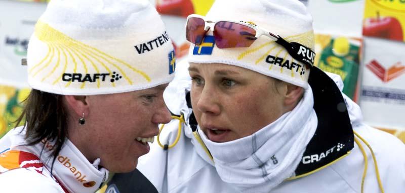 Lina Andersson och Anna Olsson (th) – silverhjältar för Sverige i dag.