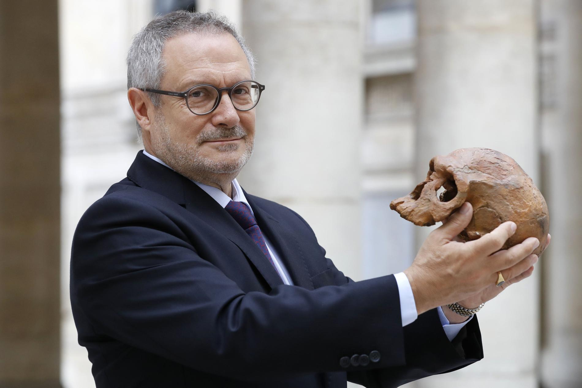 Den franska paleoantropologen Jean-Jacques Hublin har lett utgrävningarna.