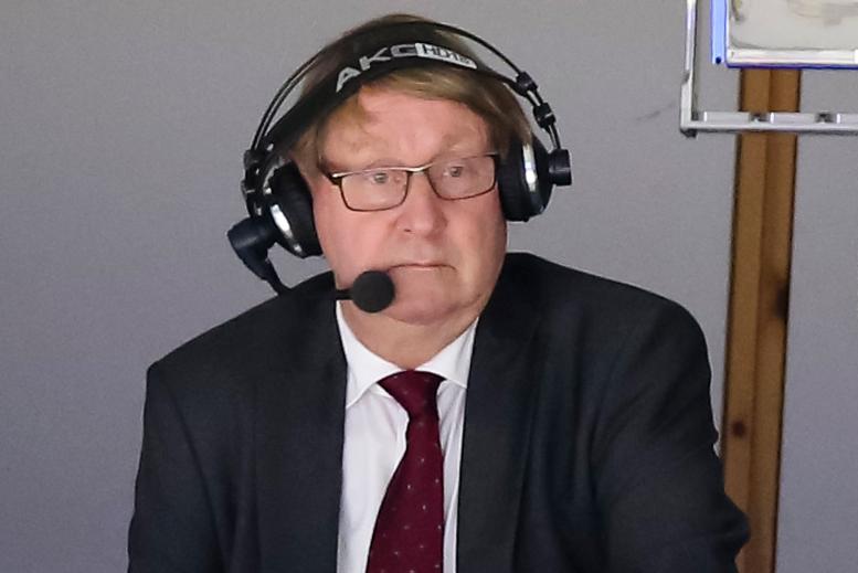 Anders ”Ankan” Parmström som hockeykommentator