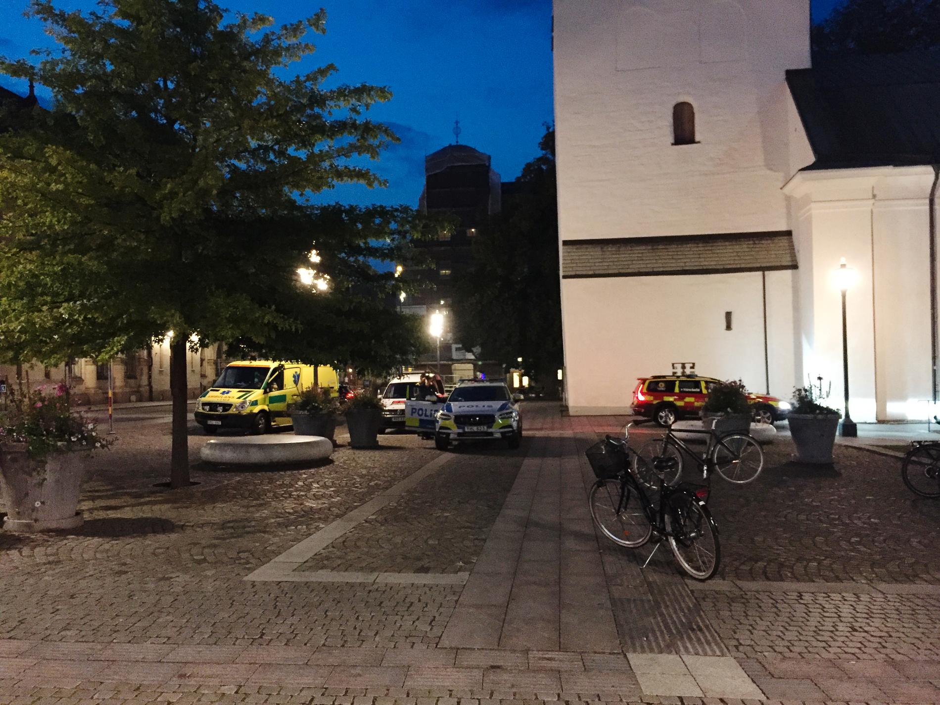 Polis och räddningstjänst i Linköping.