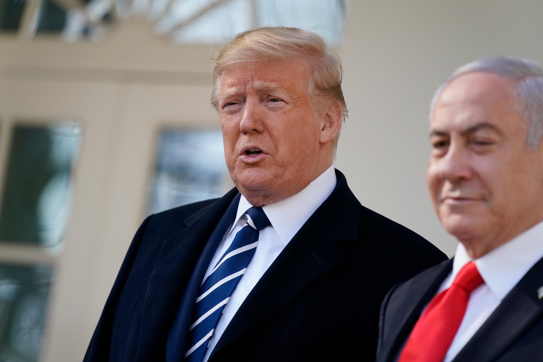 USA är Israels viktigaste vän i världen. Här har ledarna Donald Trump och Benjamin Netanyahu fastnat på bild utanför Vita huset. Arkivbild.