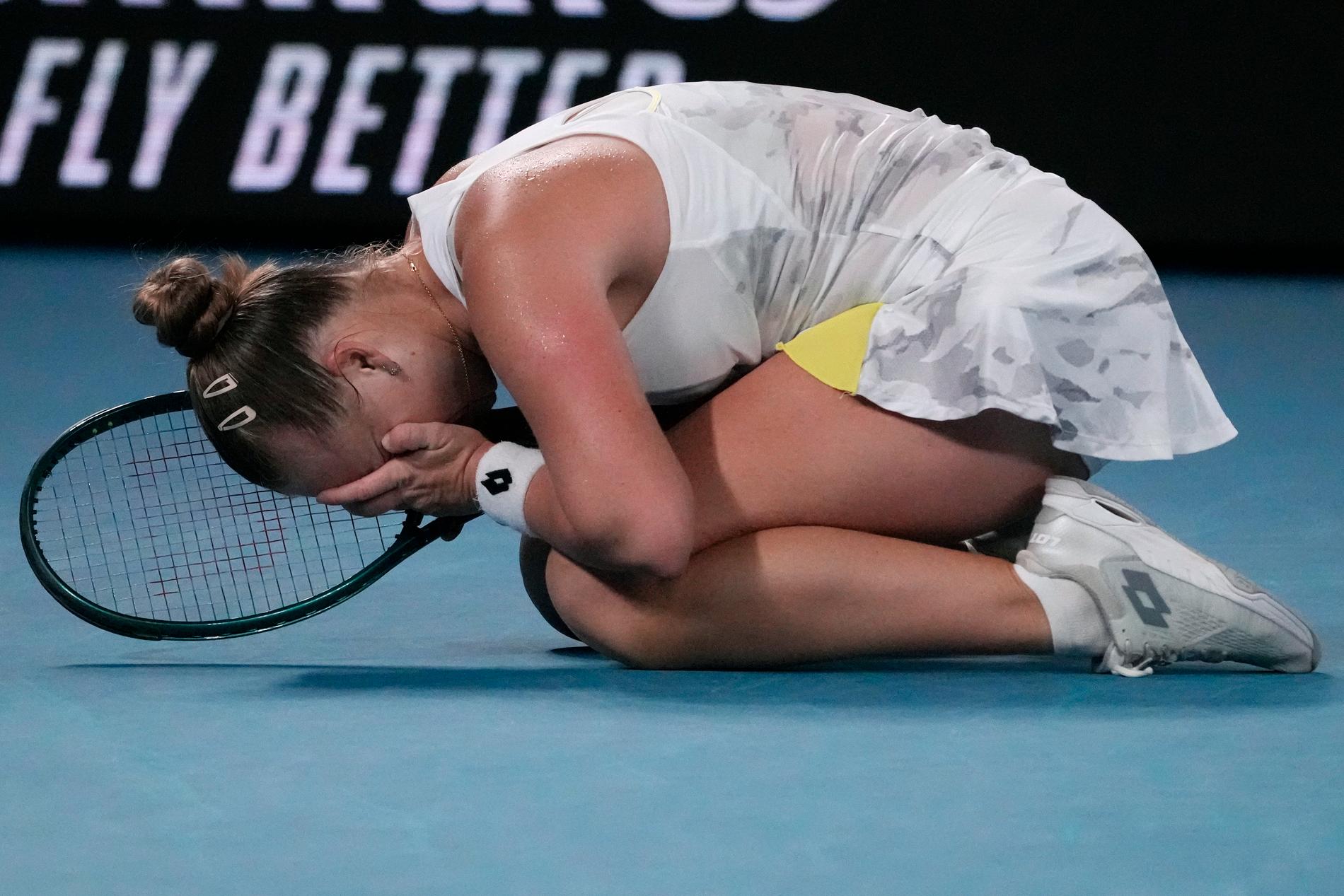 Anna Blinkova reaktion efter att ha besegrat Elena Rybakina i Australian Open.