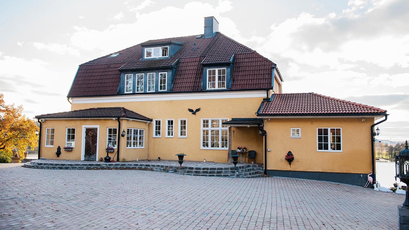 Villan Örnberget utanför Stockholm, som varit till salu för 40 miljoner kronor. 