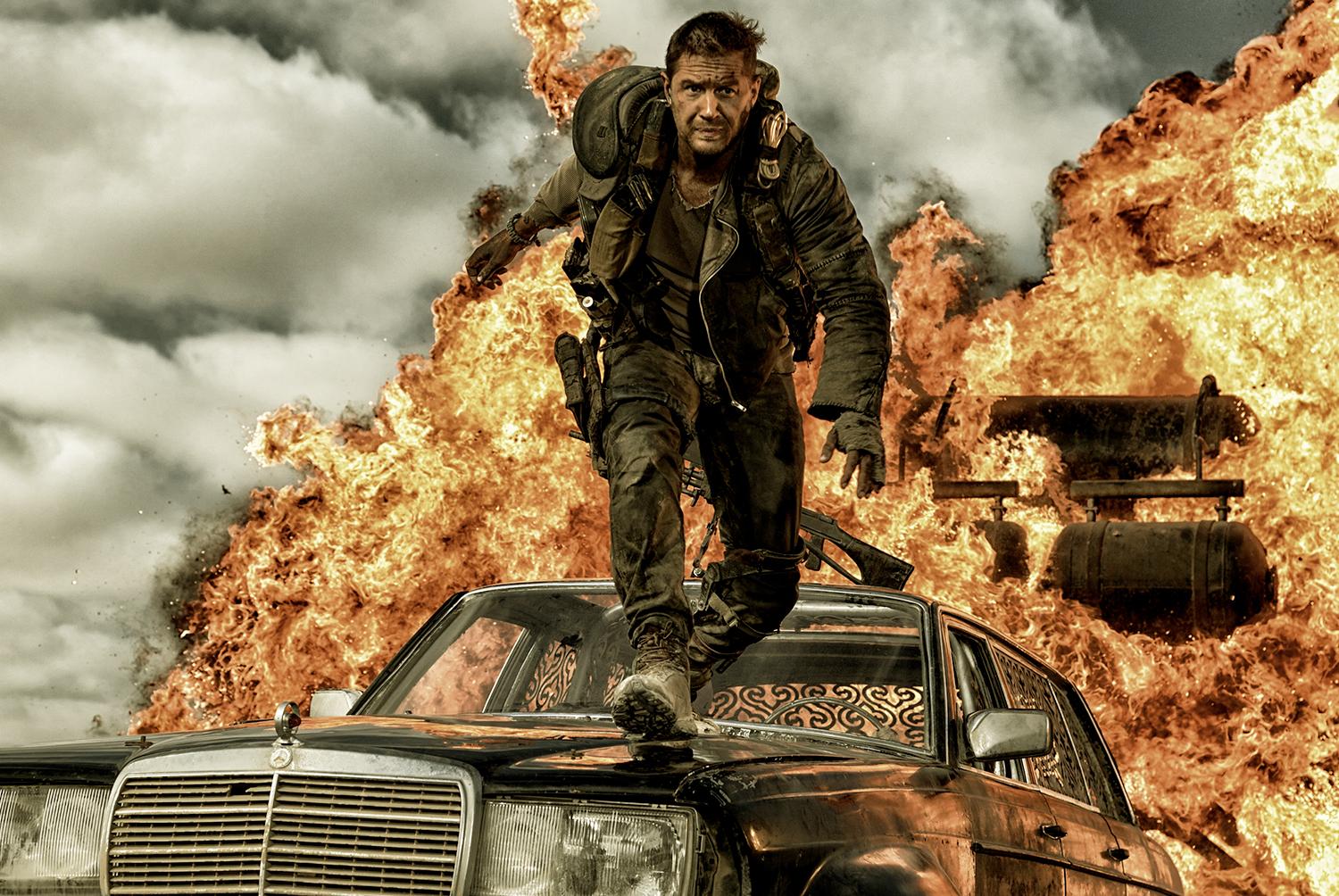 Hetlevrad  Tom Hardy, ny i rollen som Mad Max, gör processen kort med  översittarna i filmen ”Fury road”.
Foto: 20TH CENTURY FOX