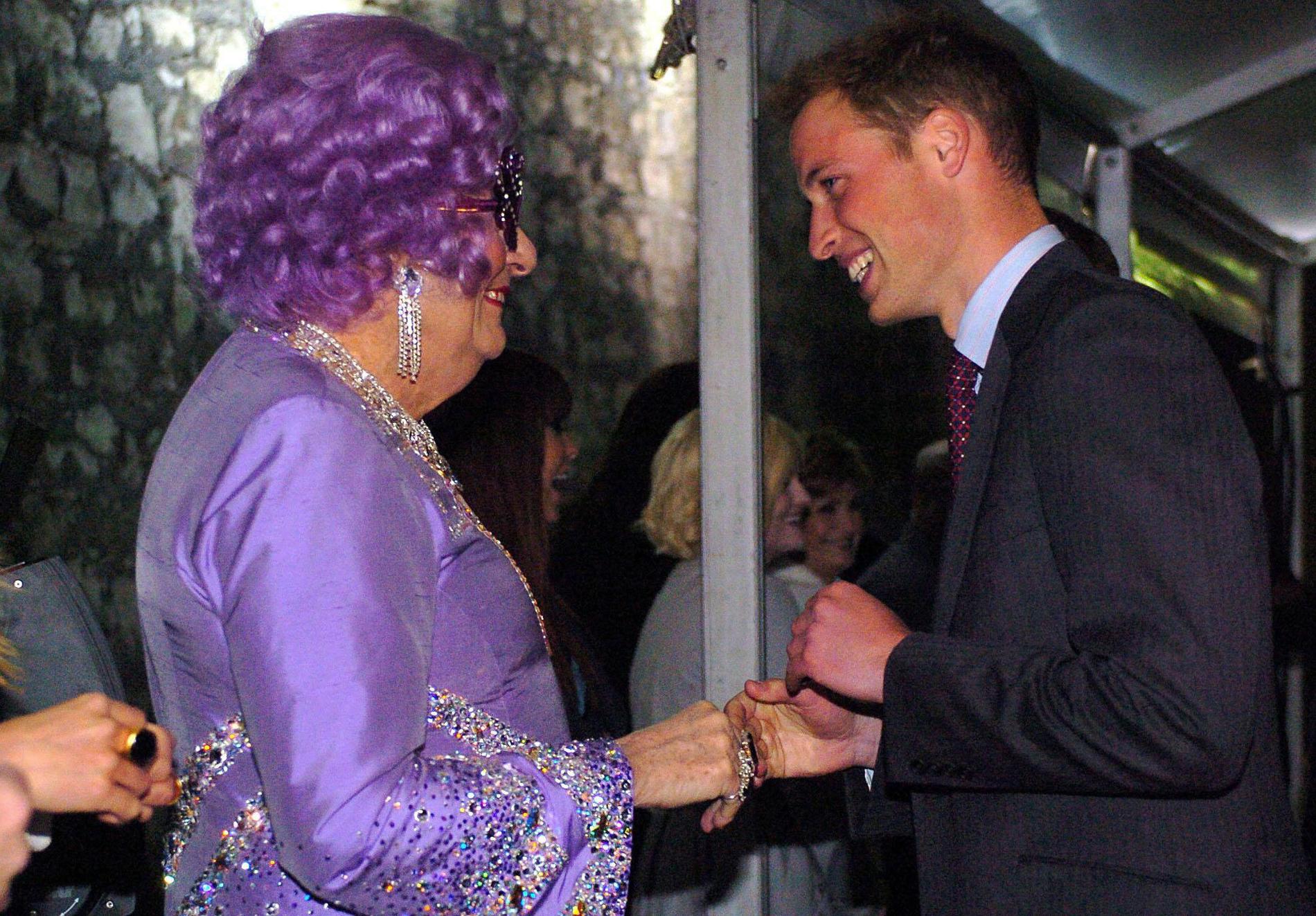 Dame Edna och Prins William 2006.A