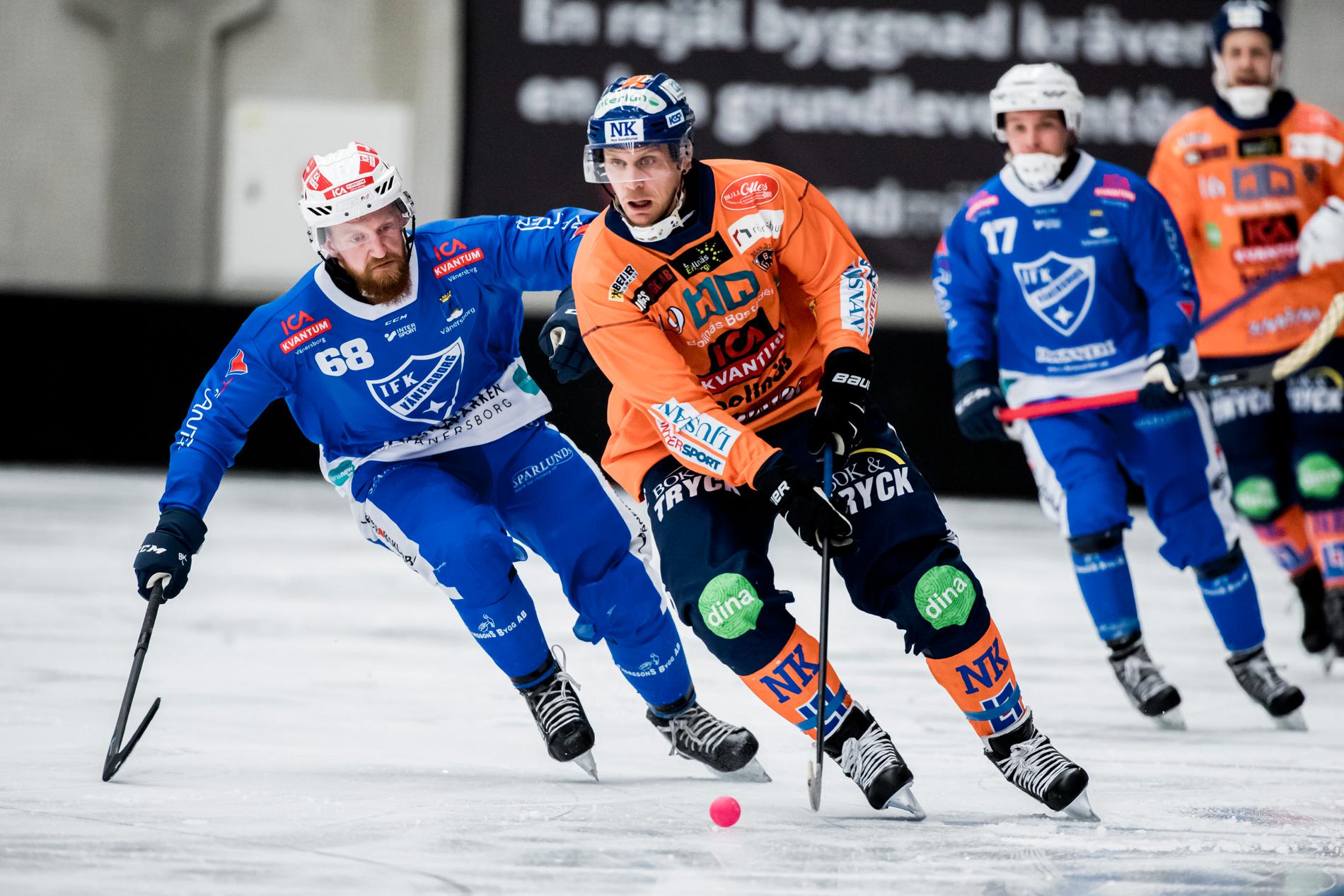 Patrik Nilsson hann med spel i Söderfors, Sandviken, Kazan, Hammarby, Zorkij, AIK och Bollnäs.